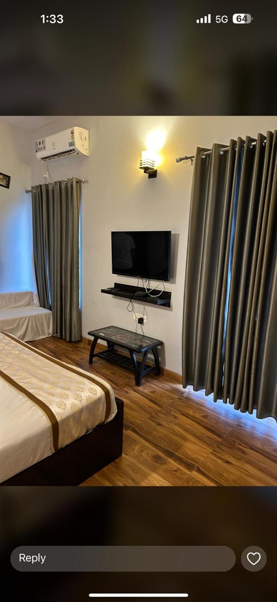 Pearl Suites At Omex Entrenity Vrindāvan 外观 照片