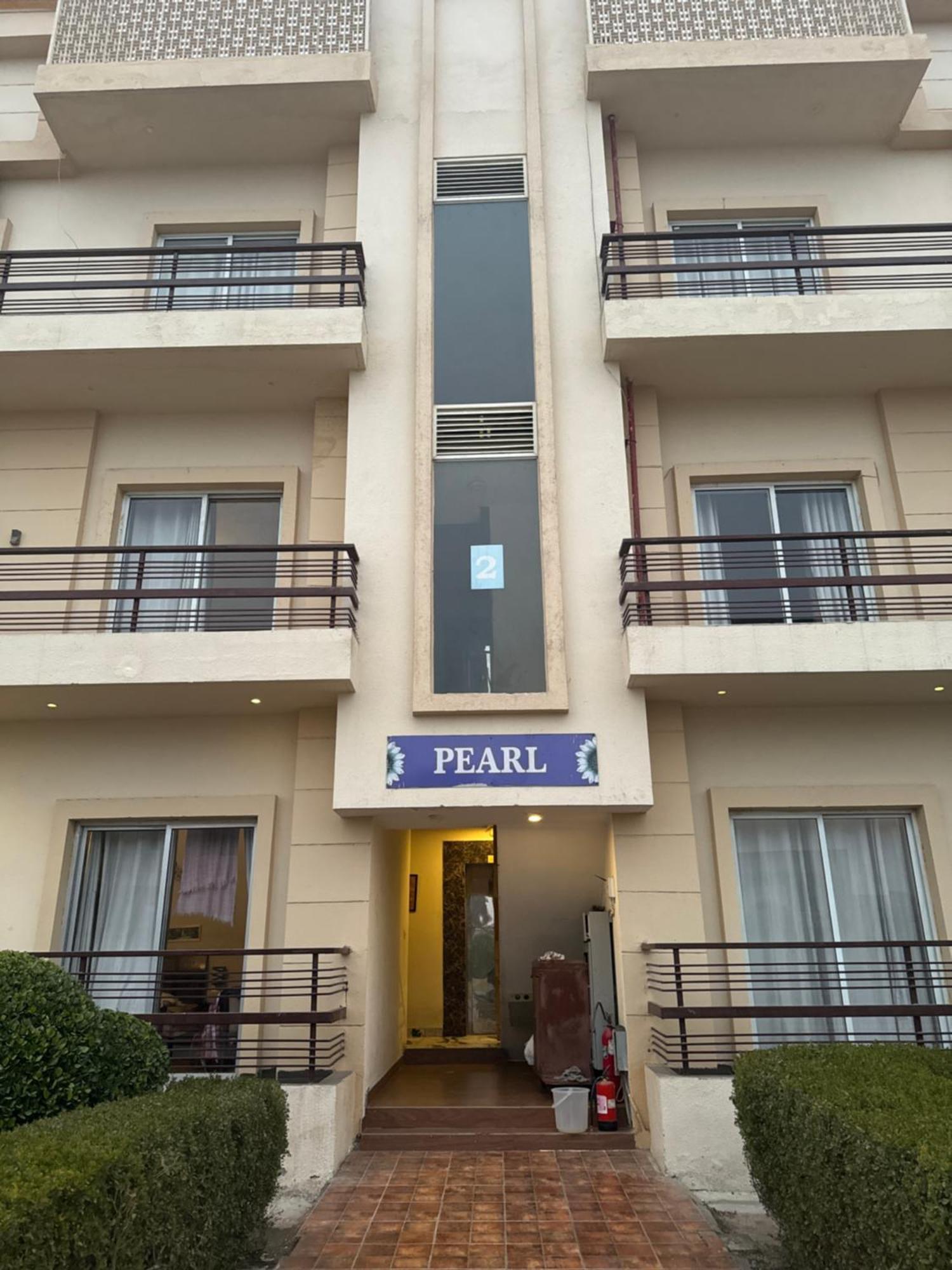 Pearl Suites At Omex Entrenity Vrindāvan 外观 照片